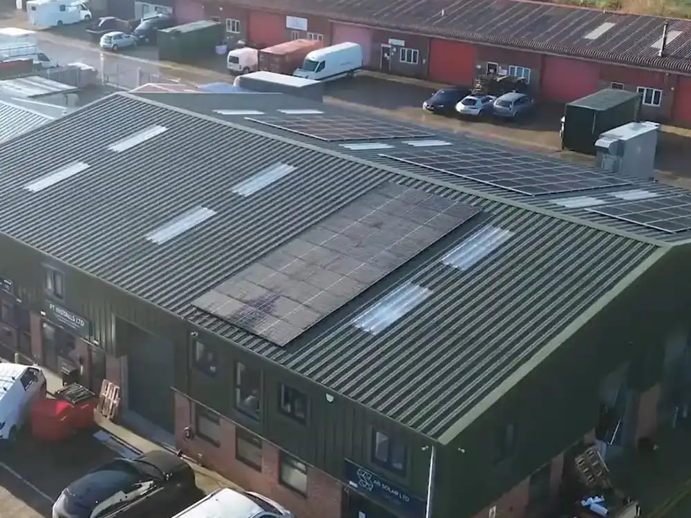 240 kW solar carport at a regional supermarket in the South West